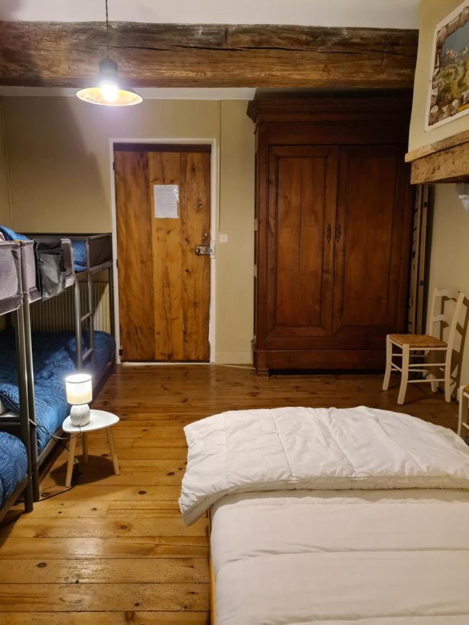Gite D'Etape Le Couvent D'Ossau Louvie Juzon Exterior foto